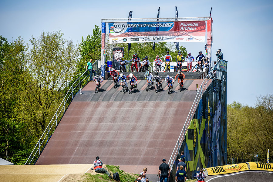 Fietsspektakel tijdens het Papendal Bike Event