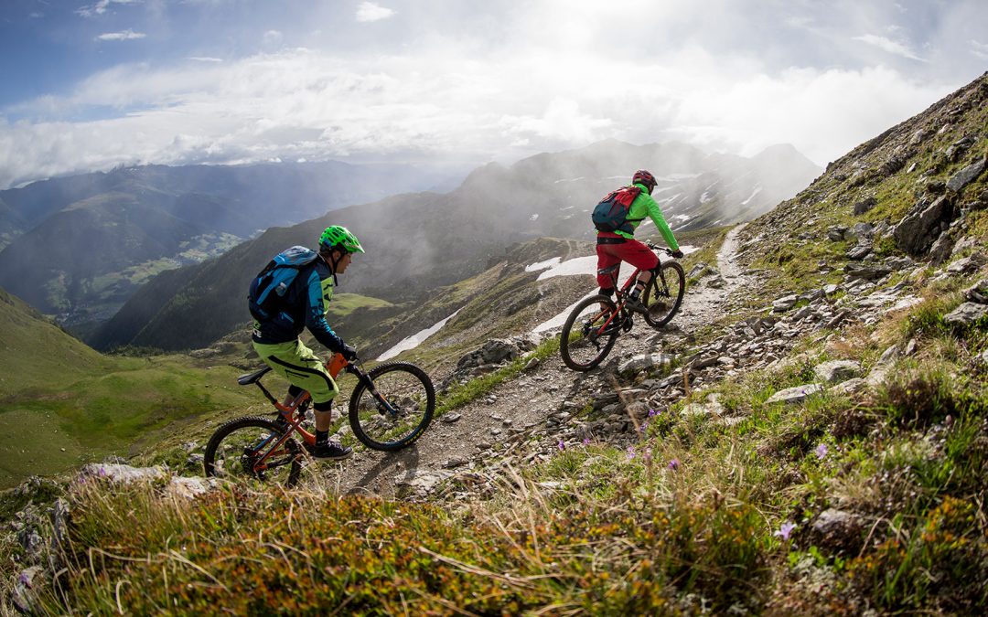 Action Sports neemt distributie Giro Bike, Bell Bike, Blackburn en Camelbak over
