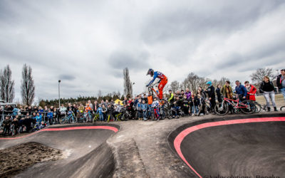 De grootste asfalt pumptrack ter wereld is geopend!